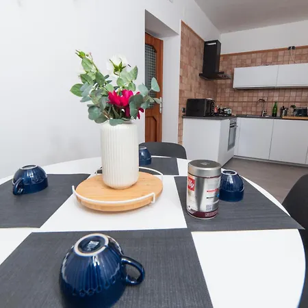 Apartment Seaview, Mountains & Relax With Two Private Pools - Rifugio Dorotea *