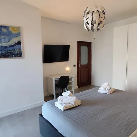 דירה Seaview, Mountains & Relax With Two Pools - Rifugio Dorotea *